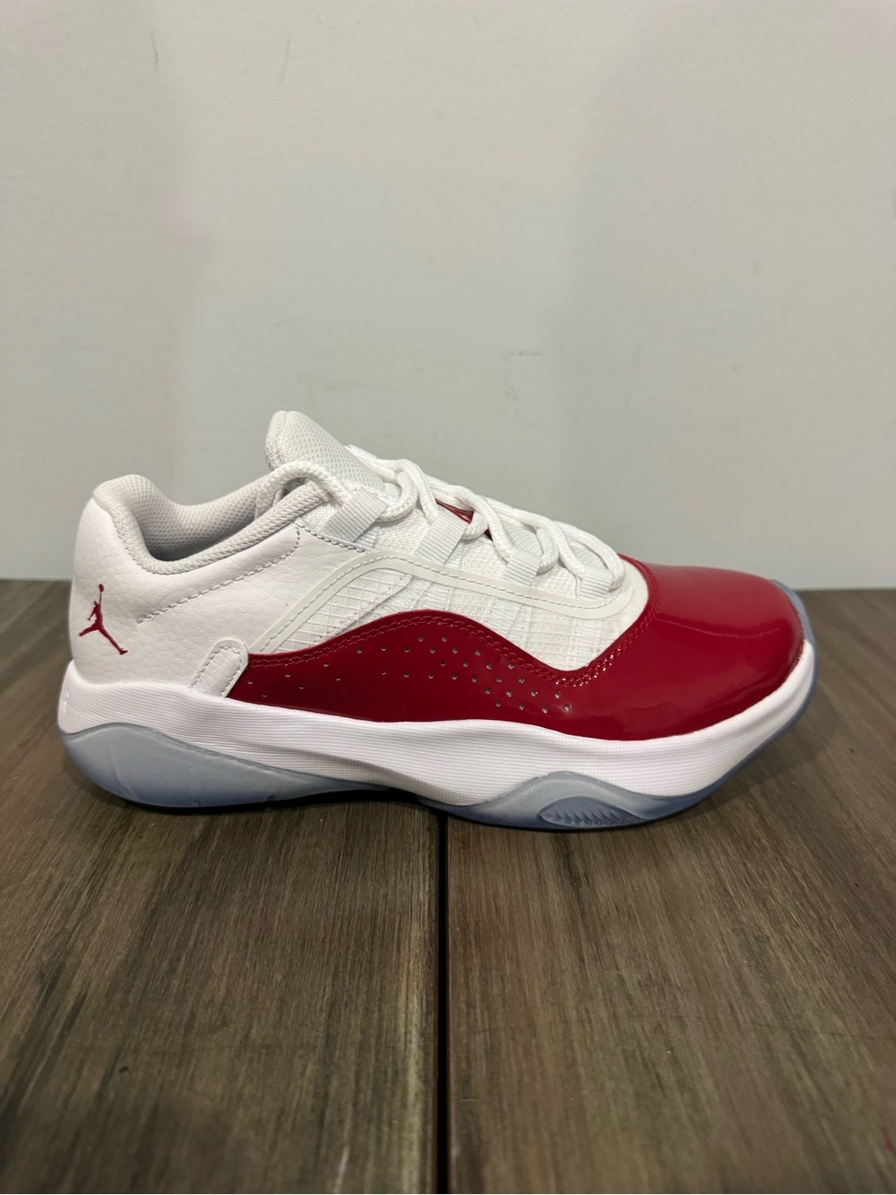NIKE AIR JORDAN 11 CMFT LOW (GS) SHOES